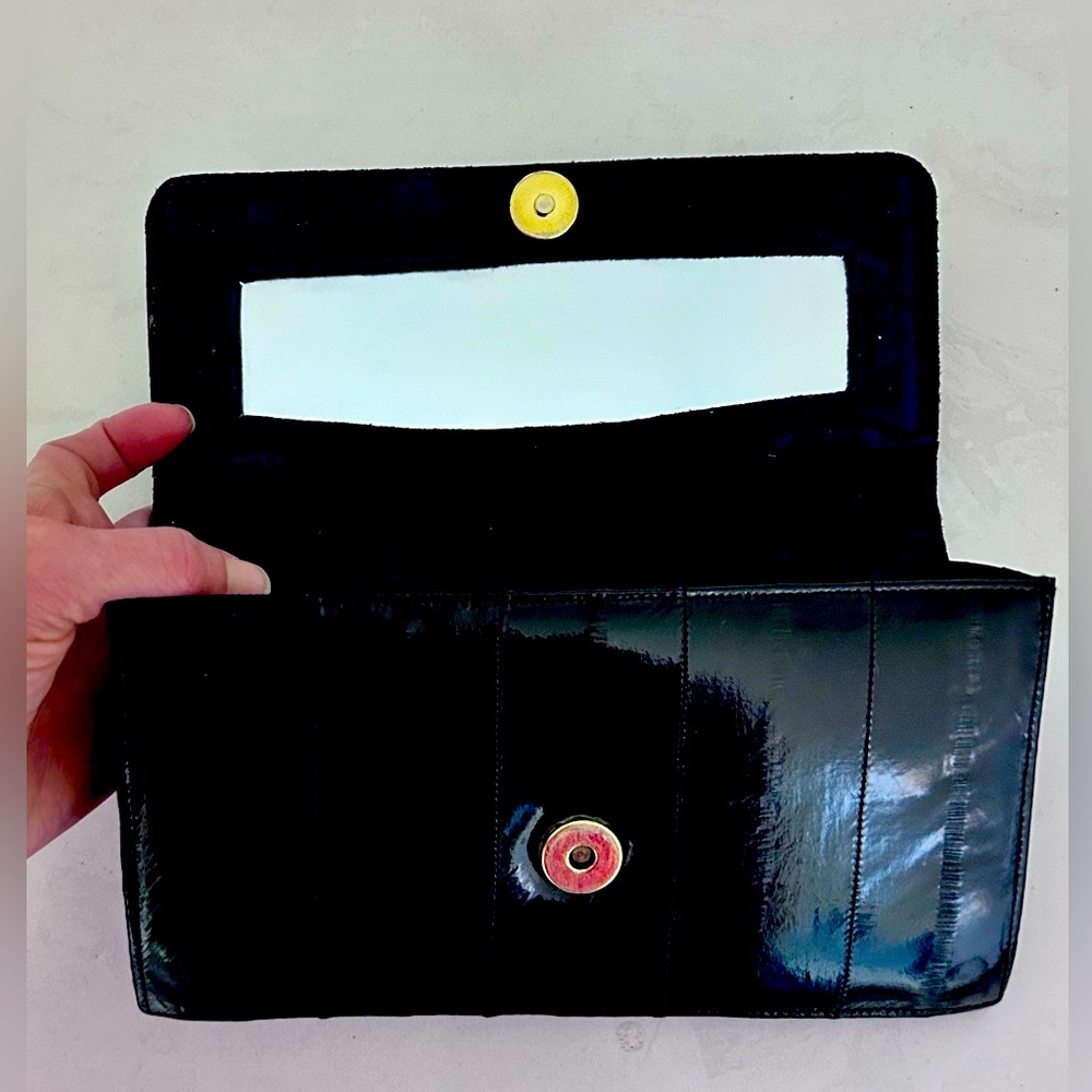 💥CLOSET KEPT!💥 Vintage Eel Skin Patent Baby Soft Leather Clutch Wallet Purse💥 - Picture 5 of 8
